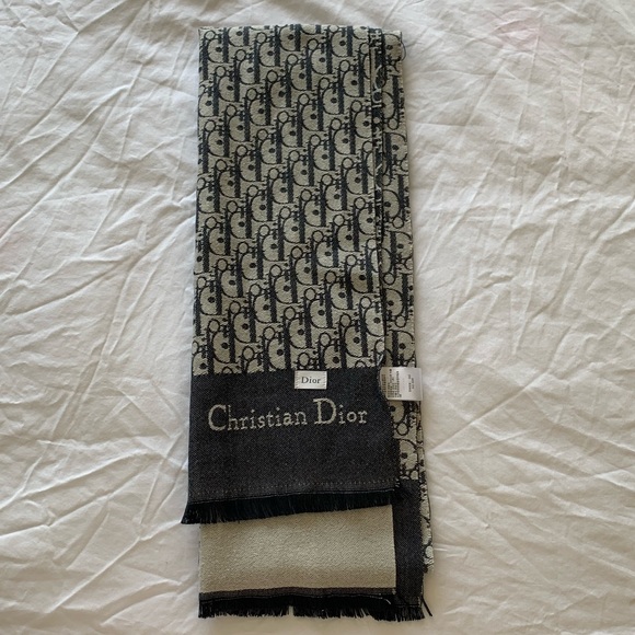 Authentic Christian Dior Oblique Bleu Marine Scarf - Picture 1 of 4